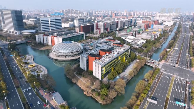 政策托举+电商助力 拓宽外贸企业内销新空间